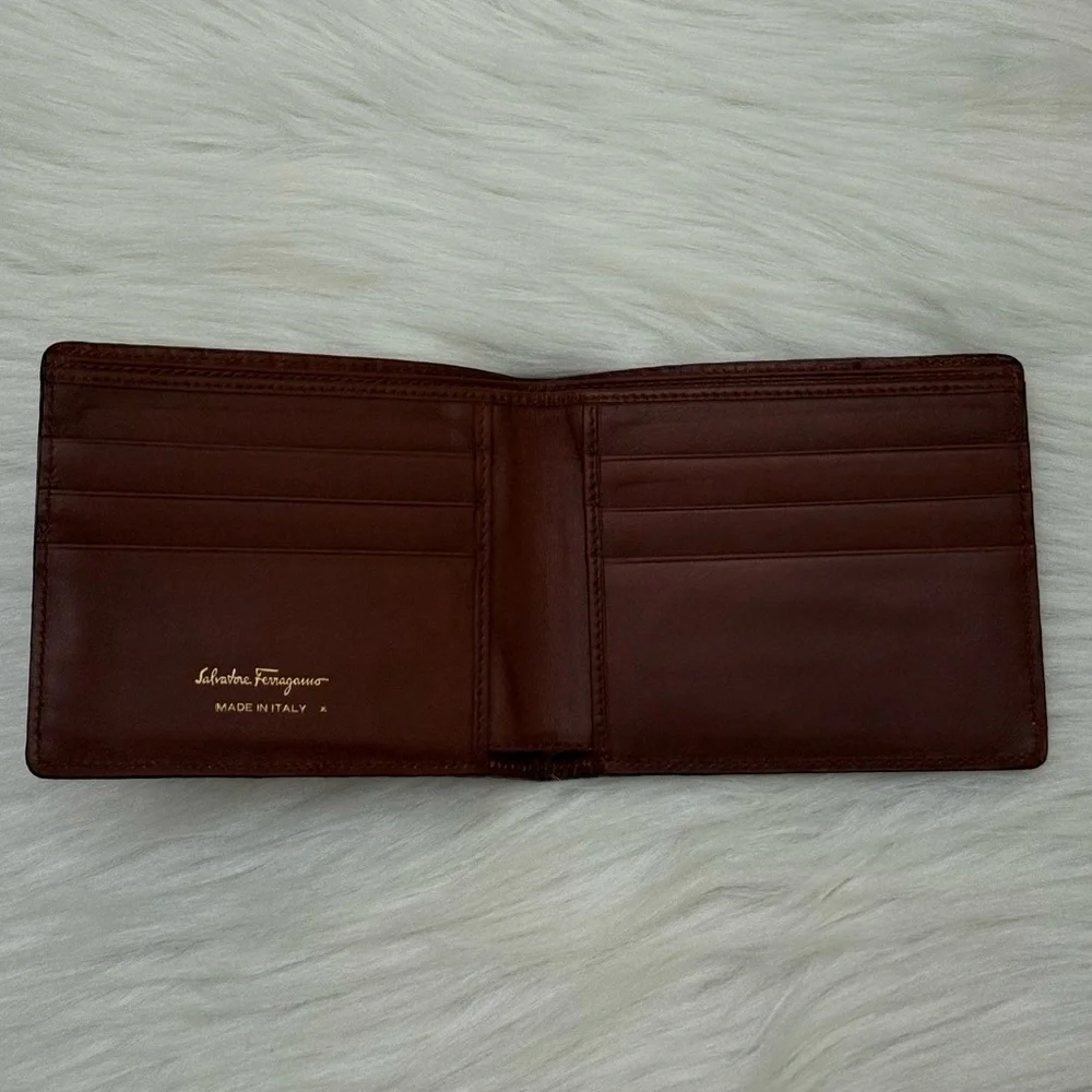 SALVATORE FERRAGAMO - BROWN WOVEN LEATHER BI-FOLD WALLET